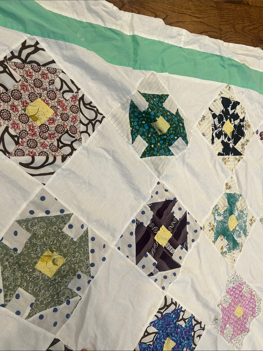 Handmade Patchwork Quilt with Mint Green Border - Picture 5 of 9
